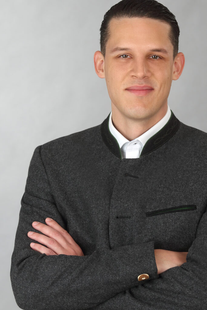 Rainer Winkler, Geschäftsführung